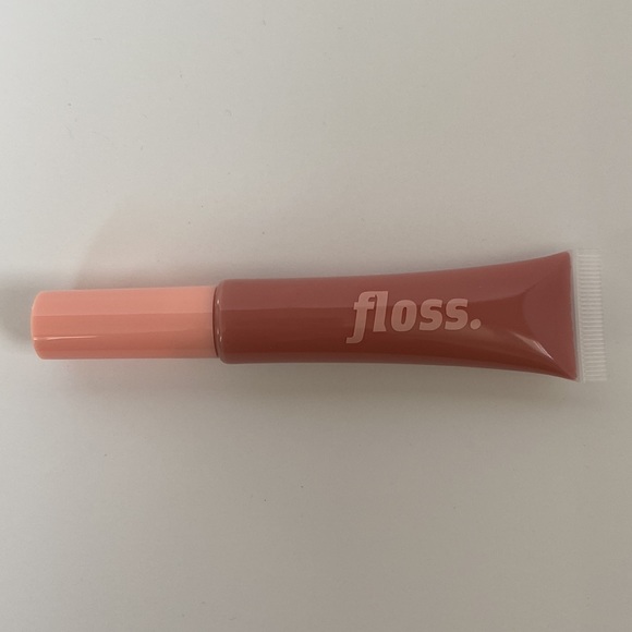 🆕 Floss Lip Gloss in LAX - Picture 2 of 4
